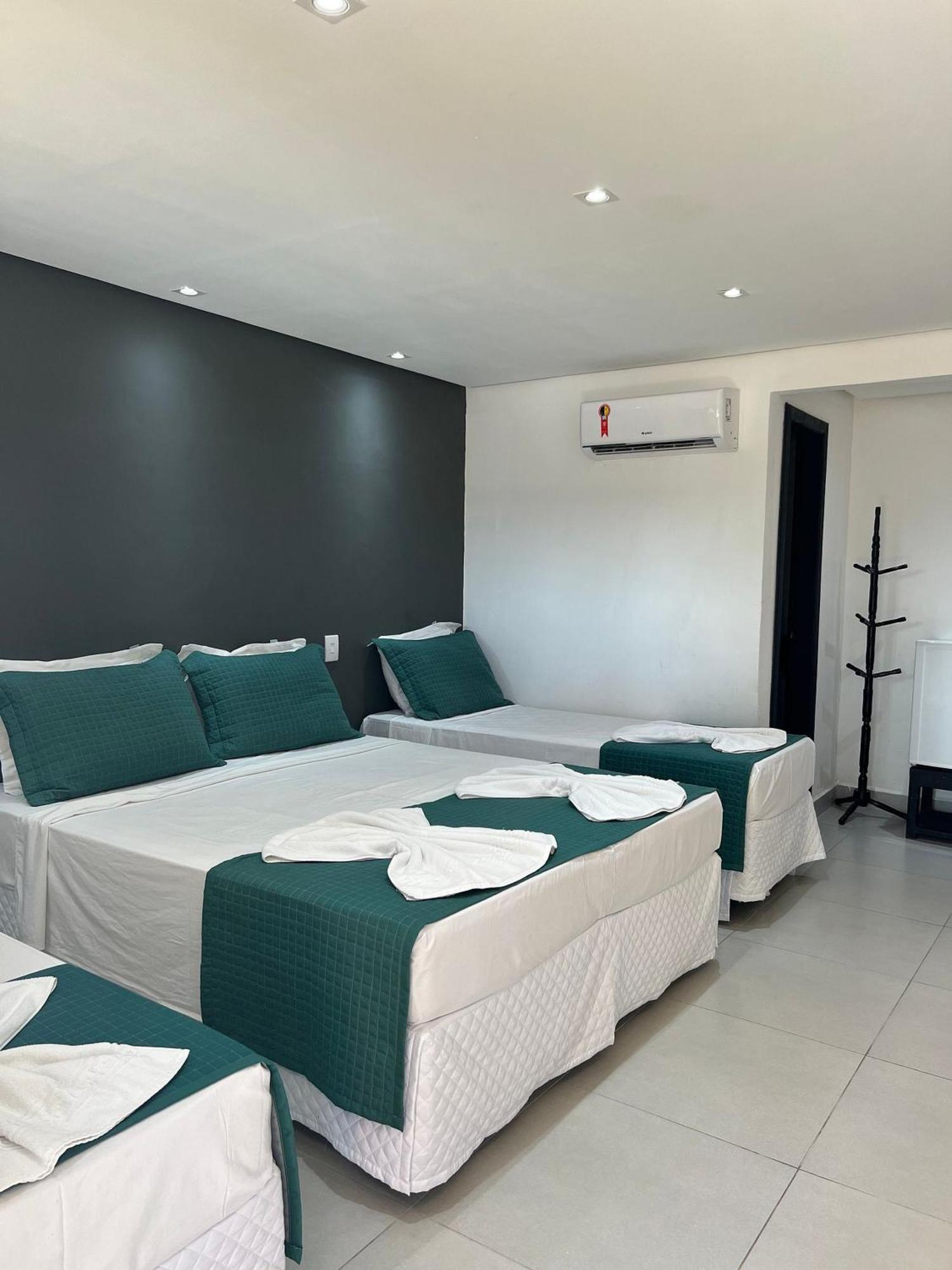 O Beira Mar Praia Hotel Esta Localizado Na Orla, Na Praia De Taperapuan, Cafe Incluso, Wi-Fi 500Mb, Piscinas, Estacionamento Privativo, Ar Condicionado Split, Smart Tv, Frigobar, Порто Сегуро Екстериор снимка