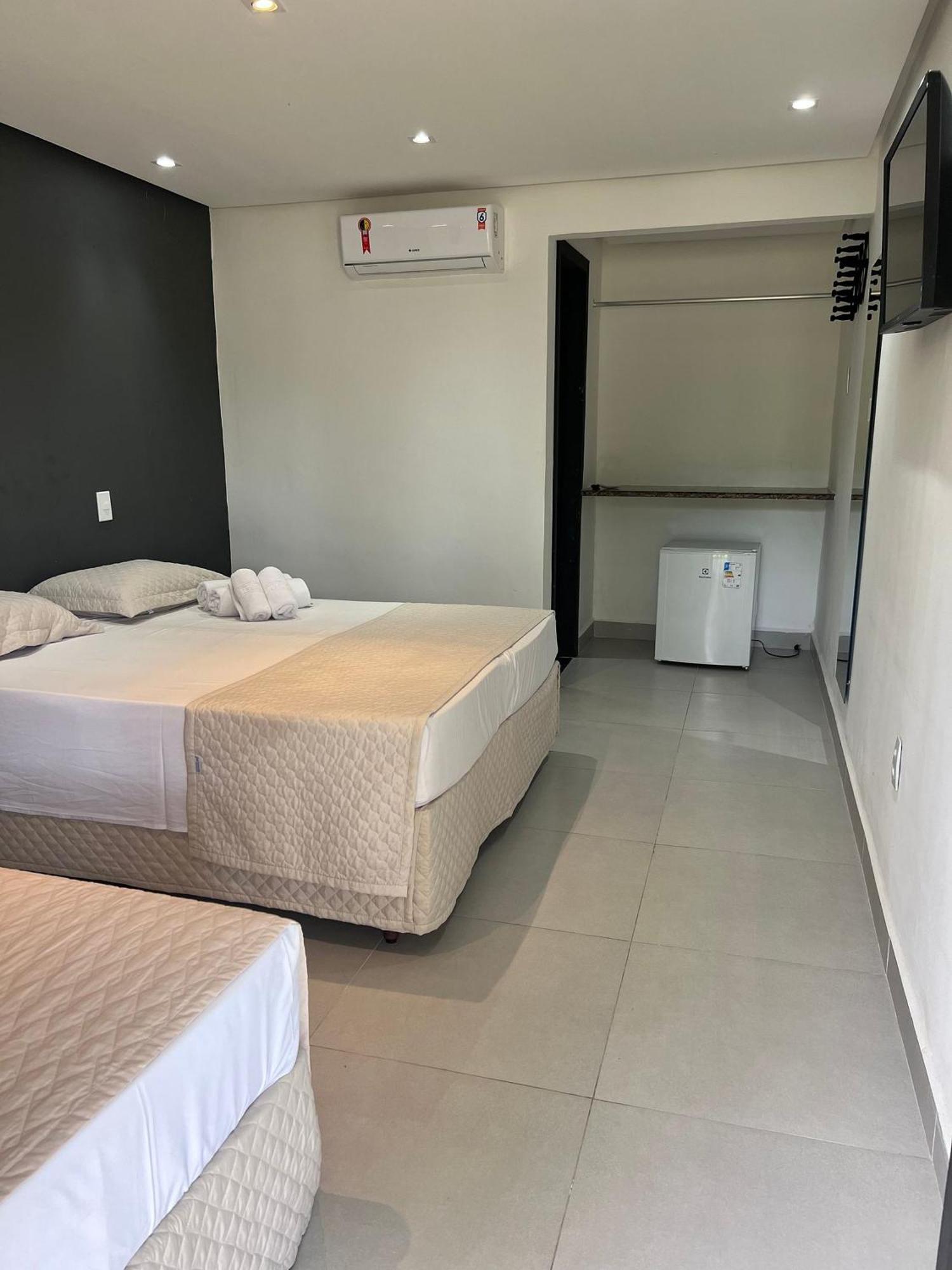 O Beira Mar Praia Hotel Esta Localizado Na Orla, Na Praia De Taperapuan, Cafe Incluso, Wi-Fi 500Mb, Piscinas, Estacionamento Privativo, Ar Condicionado Split, Smart Tv, Frigobar, Порто Сегуро Екстериор снимка